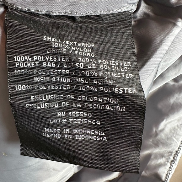 32 Degrees  Gray Quilted Vest - Picture 6 of 8